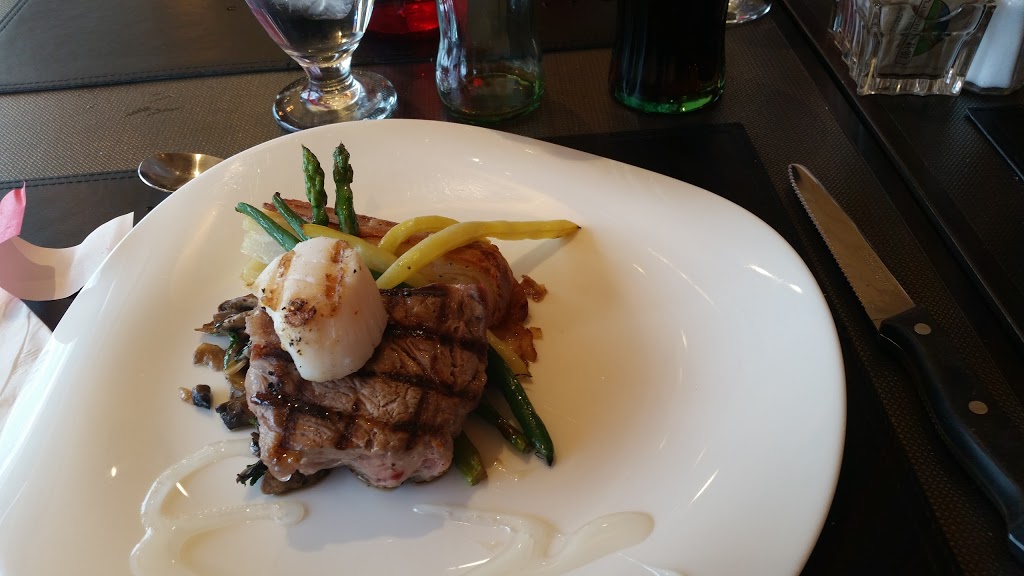 Restaurant la Charpente | 5116 Ave Royale, Boischatel, QC G0A 1H0, Canada | Phone: (418) 822-0123