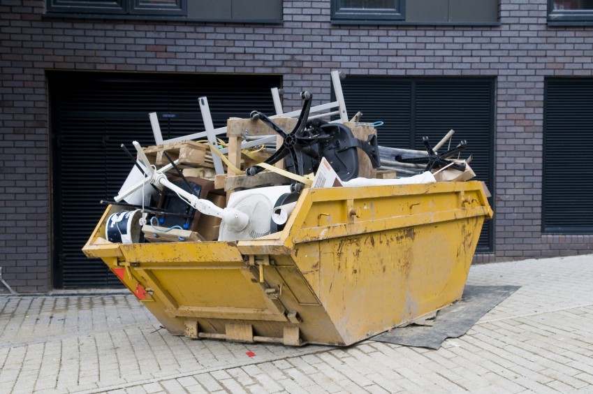 Simcoe Bin Service | 687 Dunlop St W, Barrie, ON L4N 9W9, Canada | Phone: (705) 727-1163