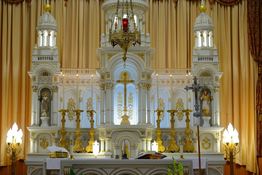 Église Sainte-Trinité | 4949 QC-132, Contrecoeur, QC J0L 1C0, Canada | Phone: (450) 587-2420