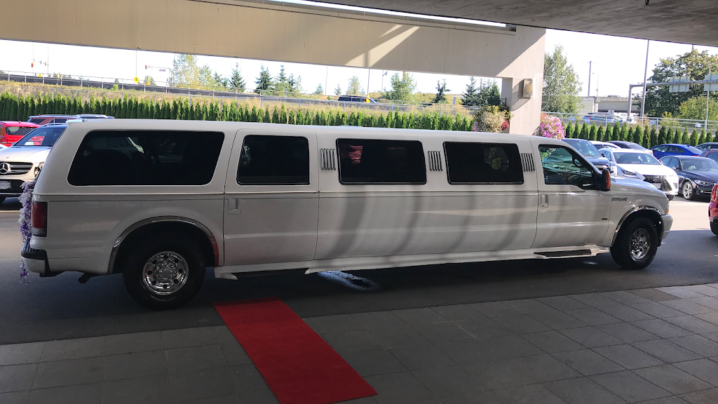 Royal Limo - Whistler | 2704 Cheakamus Way #58, Whistler, BC V0N 1B2, Canada | Phone: (604) 727-0950
