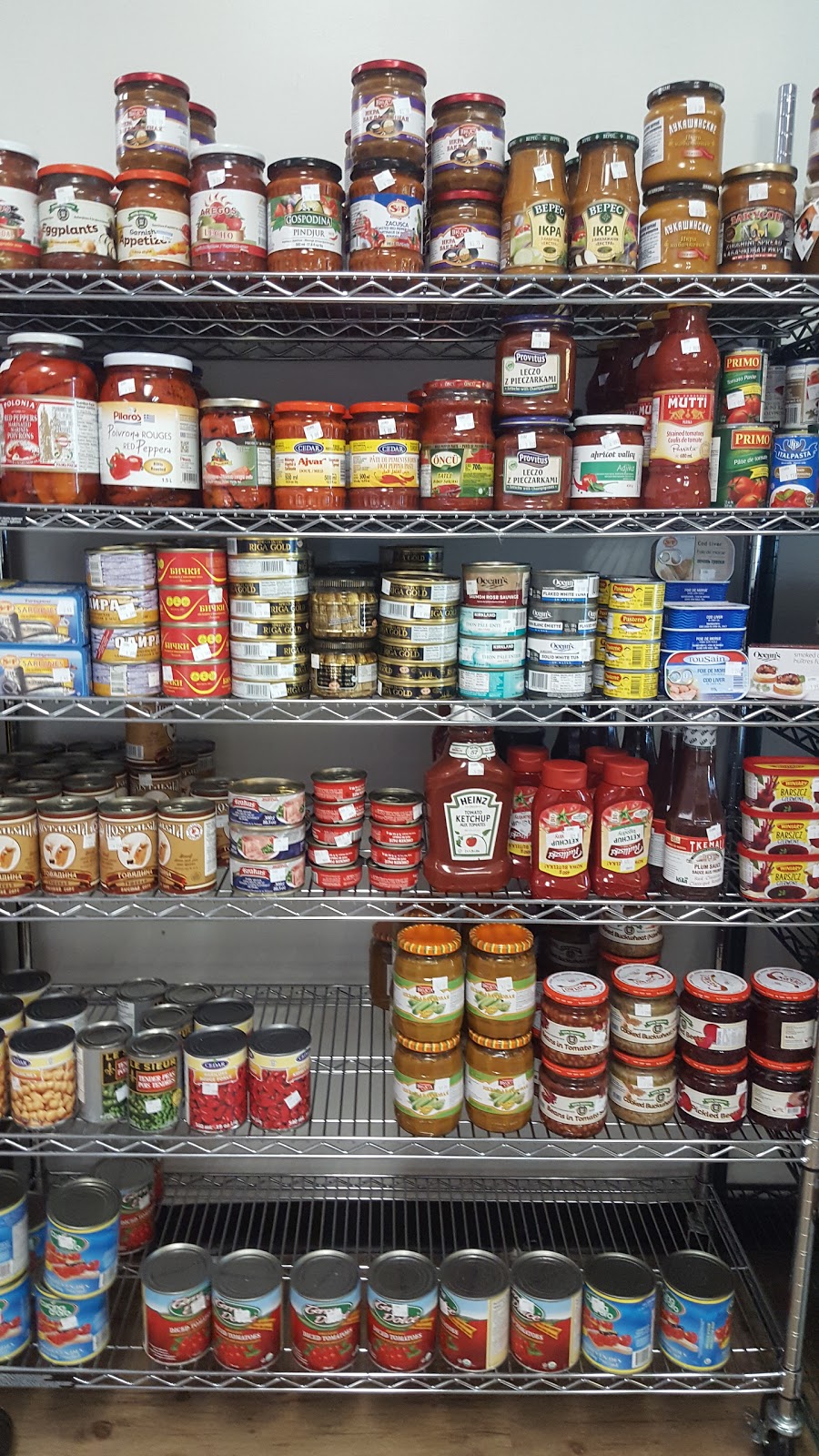 Marché Gugo | 2150 Rue Lucien-Thimens, Saint-Laurent, QC H4R 1L1, Canada | Phone: (438) 387-1514