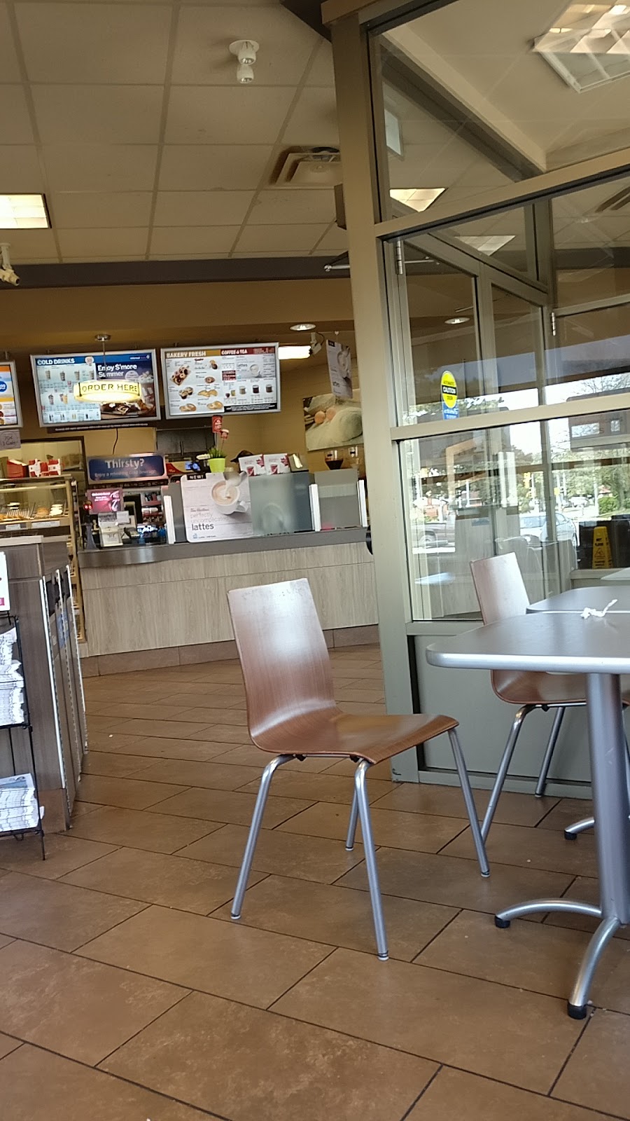 Tim Hortons | 4033 1 New St, Burlington, ON L7L 1S8, Canada | Phone: (905) 333-9688