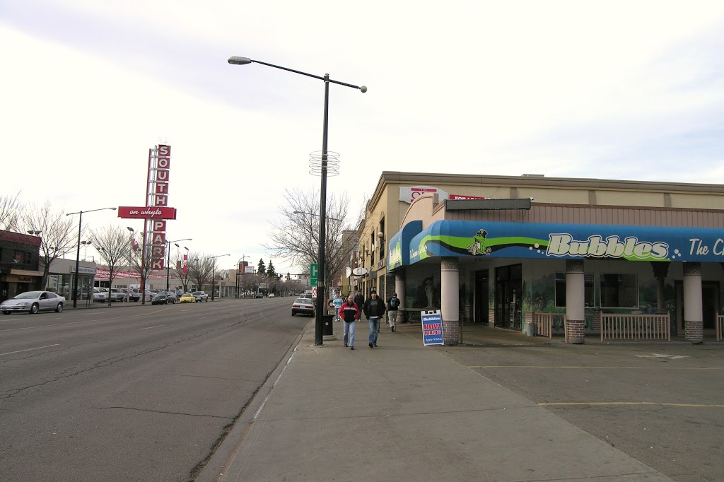 Bubbles Car Wash & Detail Centre | 9330 51 Ave NW, Edmonton, AB T6E 5A6, Canada | Phone: (780) 430-9884