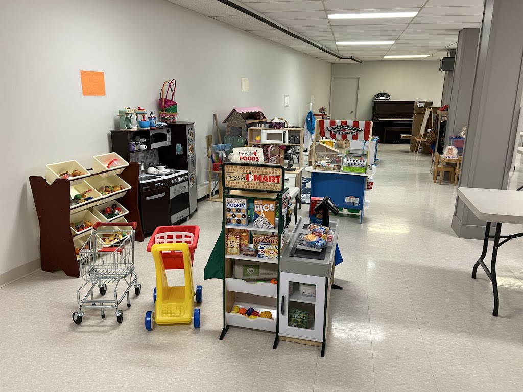 Le P’tit Paradis Inc. Âges scolaires | 1062 Autumnwood Dr, Winnipeg, MB R2J 1C7, Canada | Phone: (431) 996-2276