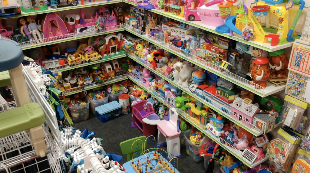 Once Upon A Child® Nanaimo | 6461 Metral Dr, Nanaimo, BC V9T 2L9, Canada | Phone: (250) 933-0041