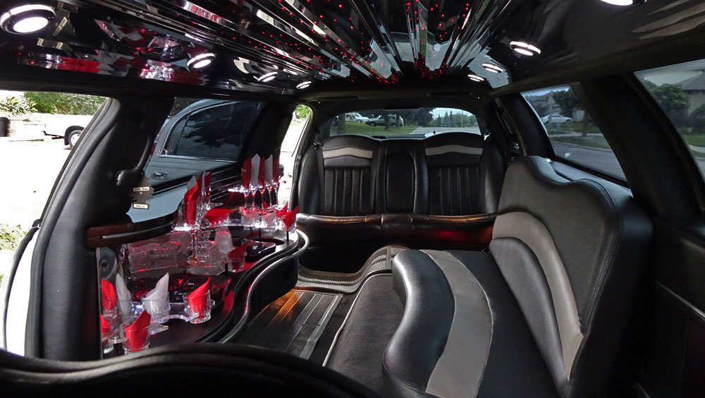 Jerrys Limousine Service | 652 Lorne St, New Glasgow, NS B2H 4L5, Canada | Phone: (902) 752-8811