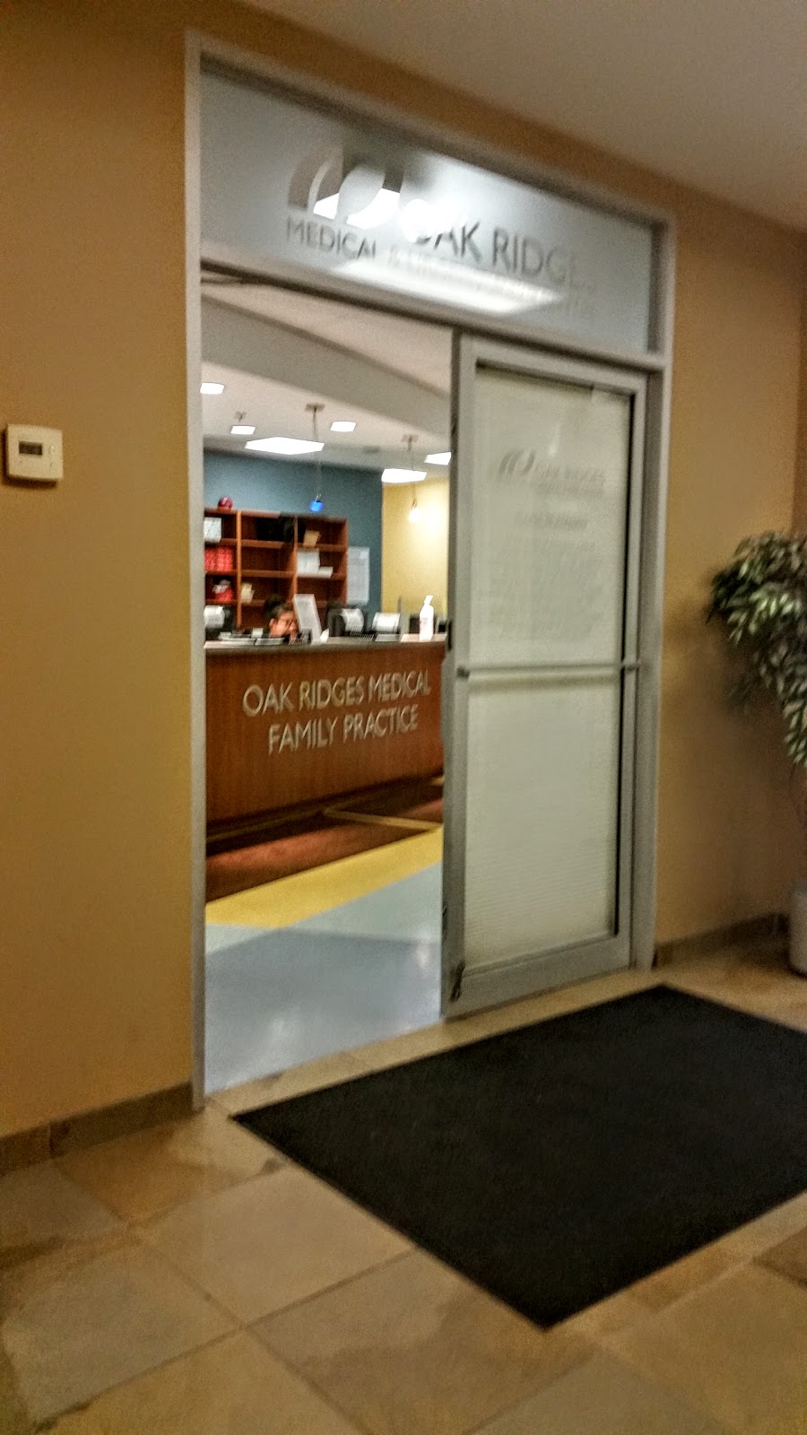 Oakridges medical | doctor | Oak Ridges Medical Centre, 13291 Yonge St, Richmond Hill, ON L4E 4L6, Canada | 9057737759 OR +1 905-773-7759