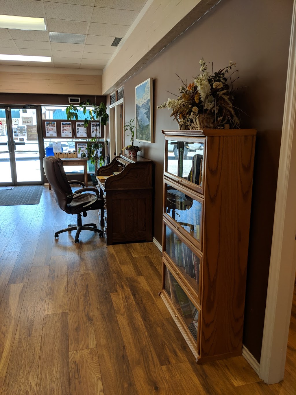 RE/MAX Lake Cowichan | 81 Cowichan Lake Rd, Lake Cowichan, BC V0R 2G0, Canada | Phone: (250) 749-6000