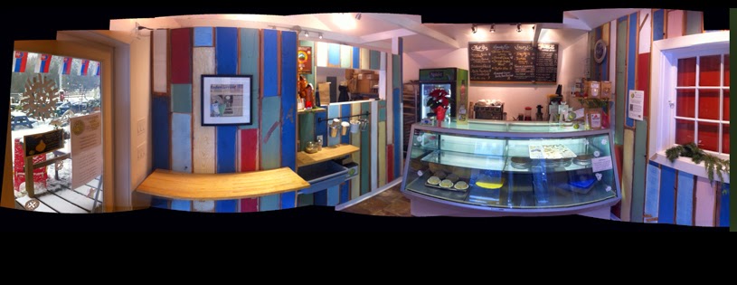 Lime and Moon Pie Company | 400 Bowen Island Trunk Rd, Bowen Island, BC V0N 1G2, Canada | Phone: (778) 998-6426