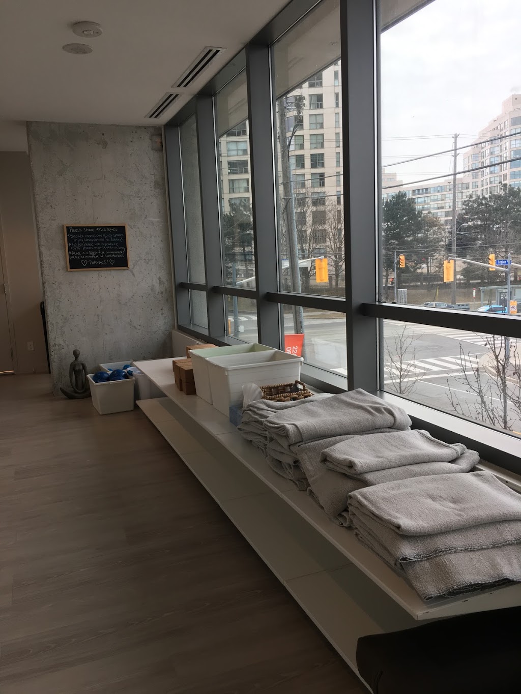 ALIVE Humber Bay | 2240 Lake Shore Blvd W #229, Etobicoke, ON M8V 0B1, Canada | Phone: (647) 926-3948