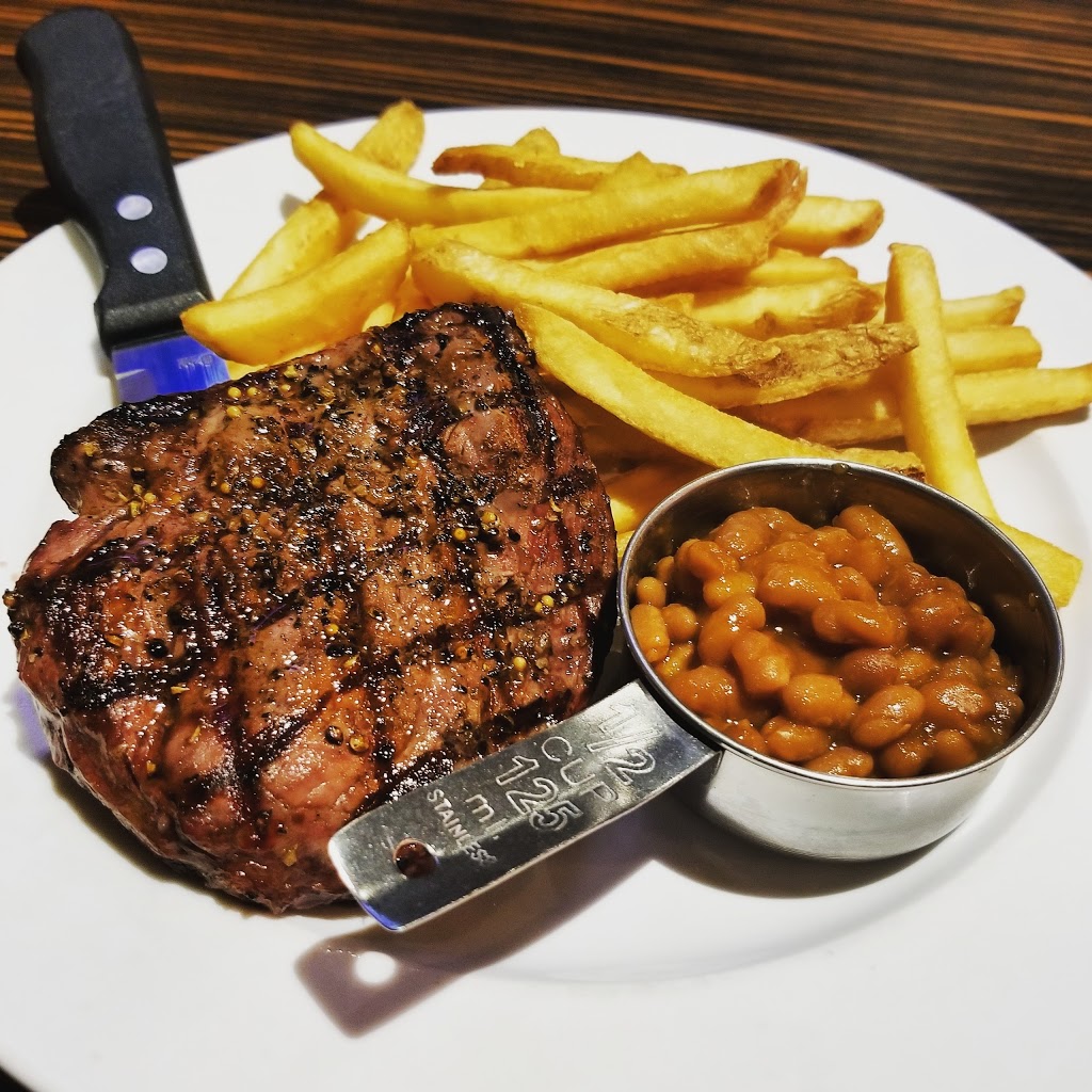 Chucks Roadhouse Bar & Grill | 700 Taunton Rd E, Whitby, ON L1R 0K6, Canada | Phone: (905) 620-0001