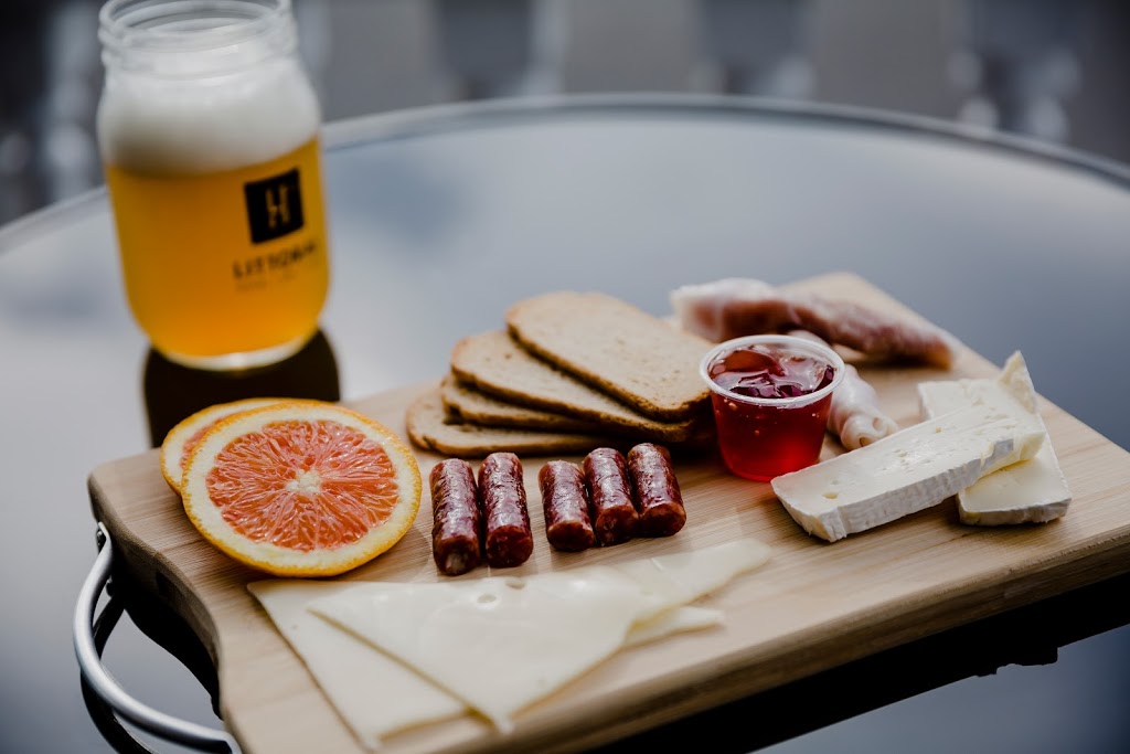Café 24h du Littoral | 3710 Boulevard Sainte-Anne, Québec, QC G1E 3M3, Canada | Phone: (418) 661-6901