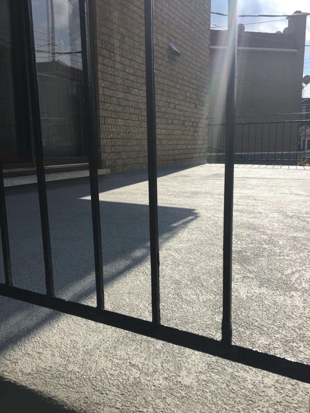 Constructions Cempro Inc | 2228 Rue du Carouge, Laval, QC H7L 4Y9, Canada | Phone: (514) 836-4161