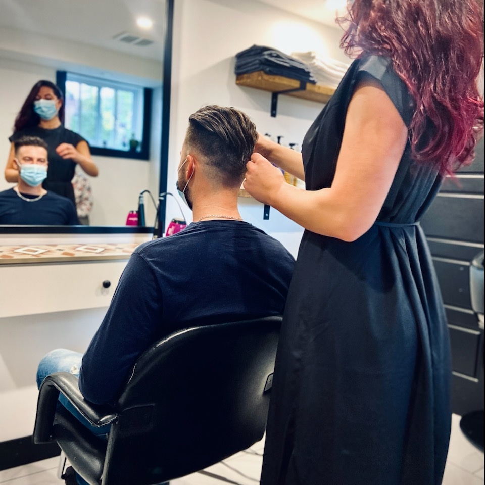 Lotus Coiffure | 78 Rue des Champs Élysées, Québec, QC G2G 1K6, Canada | Phone: (581) 999-8604