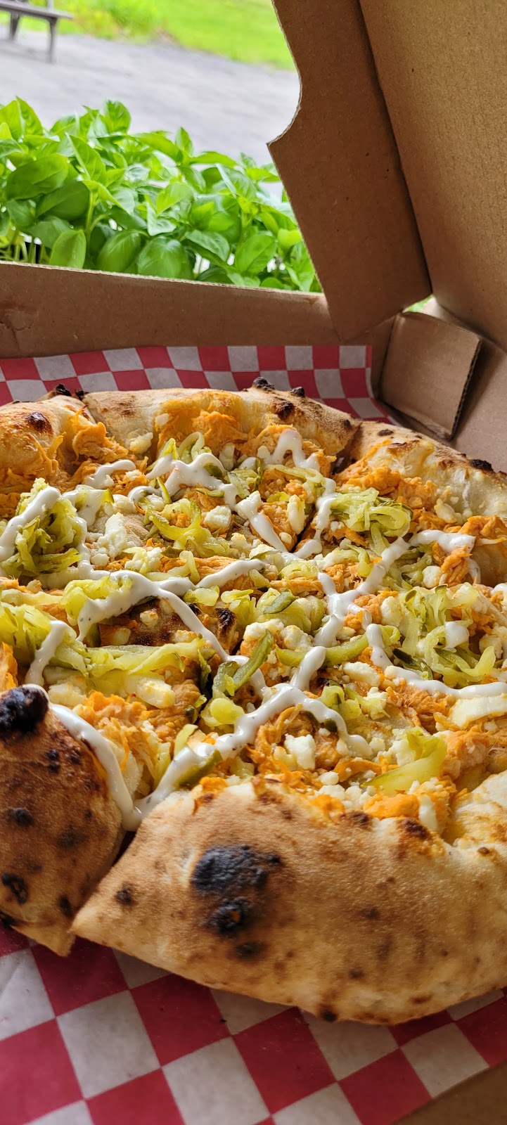 Artizzas | 100 trailer park drive, Huntsville, ON P1H 2J4, Canada | Phone: (705) 380-2241