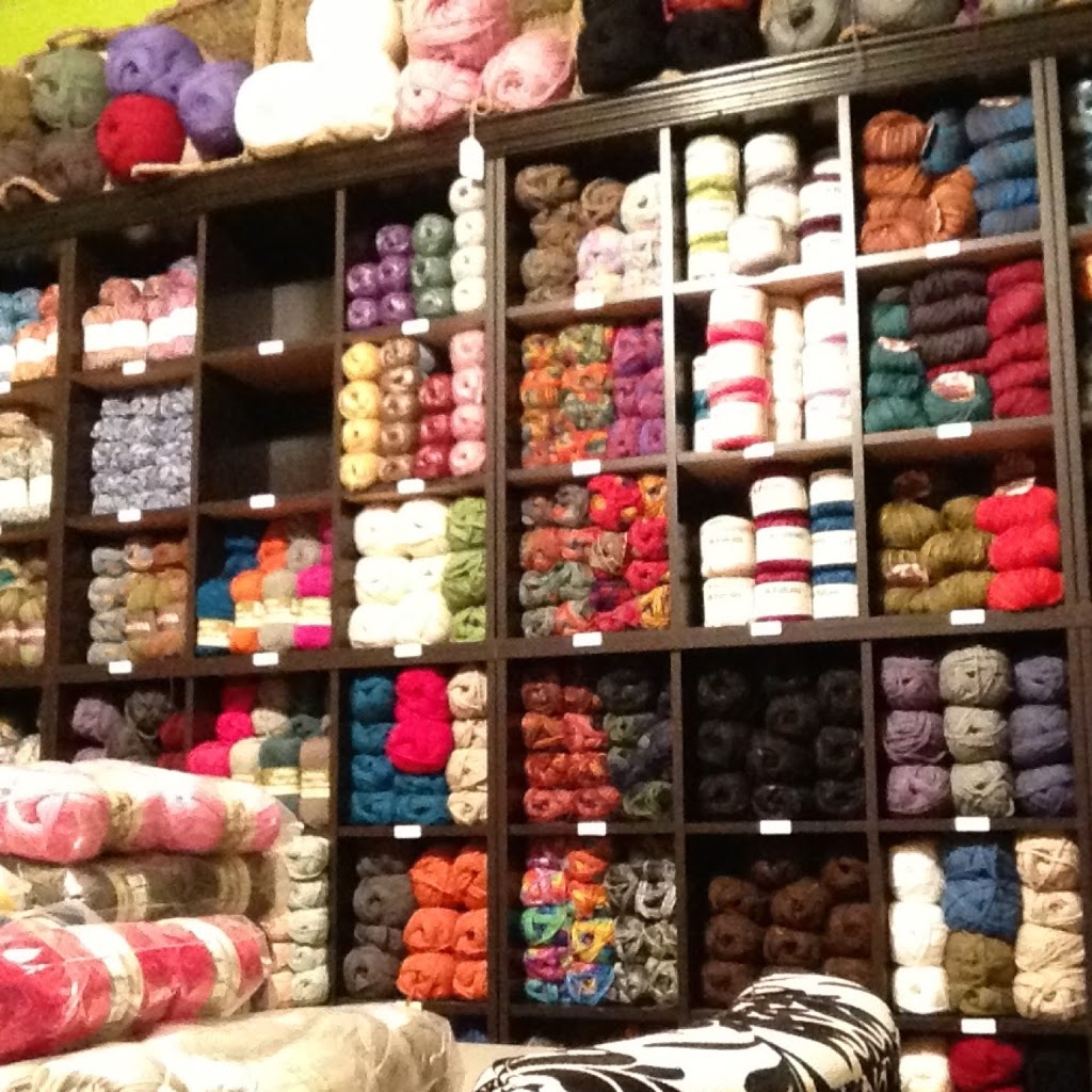 Aberdeens Wool Company | 228 Kent St W, Lindsay, ON K9V 2Z2, Canada | Phone: (705) 928-5417