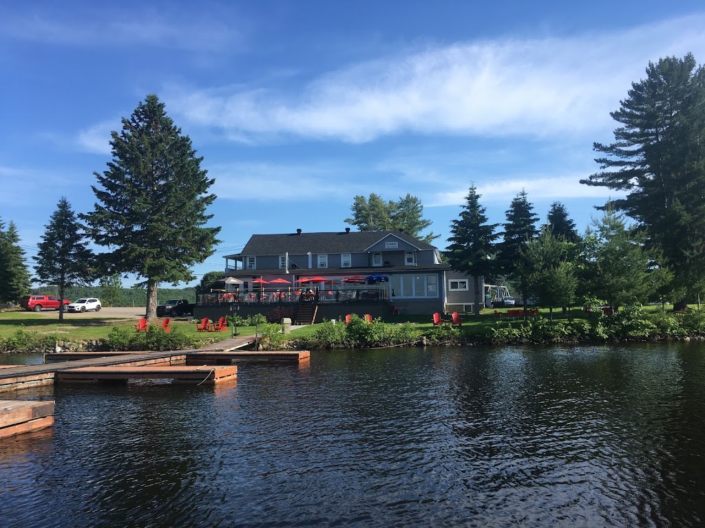 Auberge Presquile | 1001 Rue Principale, Notre-Dame-de-Pontmain, QC J0W 1S0, Canada | Phone: (819) 597-4100