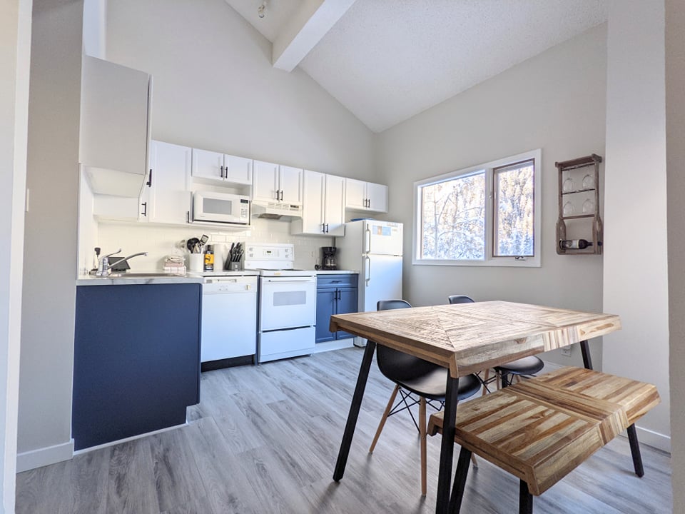 Aisling Baile - Journeys End | 2035 Panorama Dr Unit 237, Panorama, BC V0A 1T0, Canada | Phone: (855) 918-4551