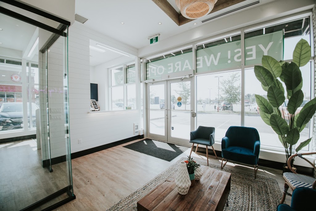 Smiling Dental | 1187 Wilson St W Unit 4, Ancaster, ON L9G 0E8, Canada | Phone: (289) 768-9905