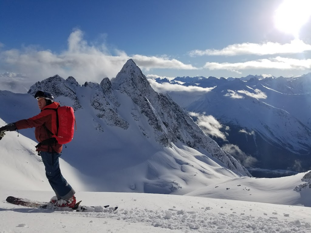 Pantheon Heli-Skiing | Kleena Kleene, BC V0L 1M0, Canada | Phone: (877) 982-2407