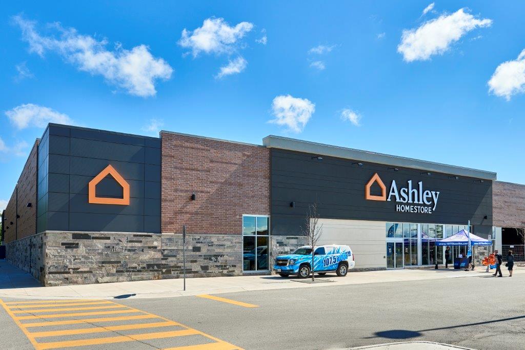 Ashley HomeStore | 30 N Village Way Unit 4, Barrie, ON L4N 6P3, Canada | Phone: (705) 728-7838