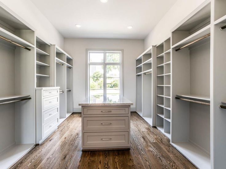 Save on Closet Organizers | 8623 Granville St Suite 176, Vancouver, BC V6P 5A2, Canada | Phone: (778) 712-4620