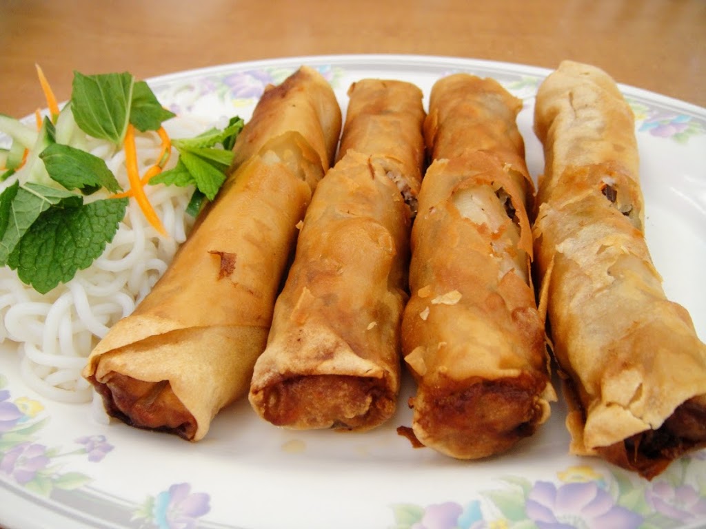 Pho Dui Bo Restaurant | 15 Cannon St E, Hamilton, ON L8L 1Z6, Canada | Phone: (905) 525-0100