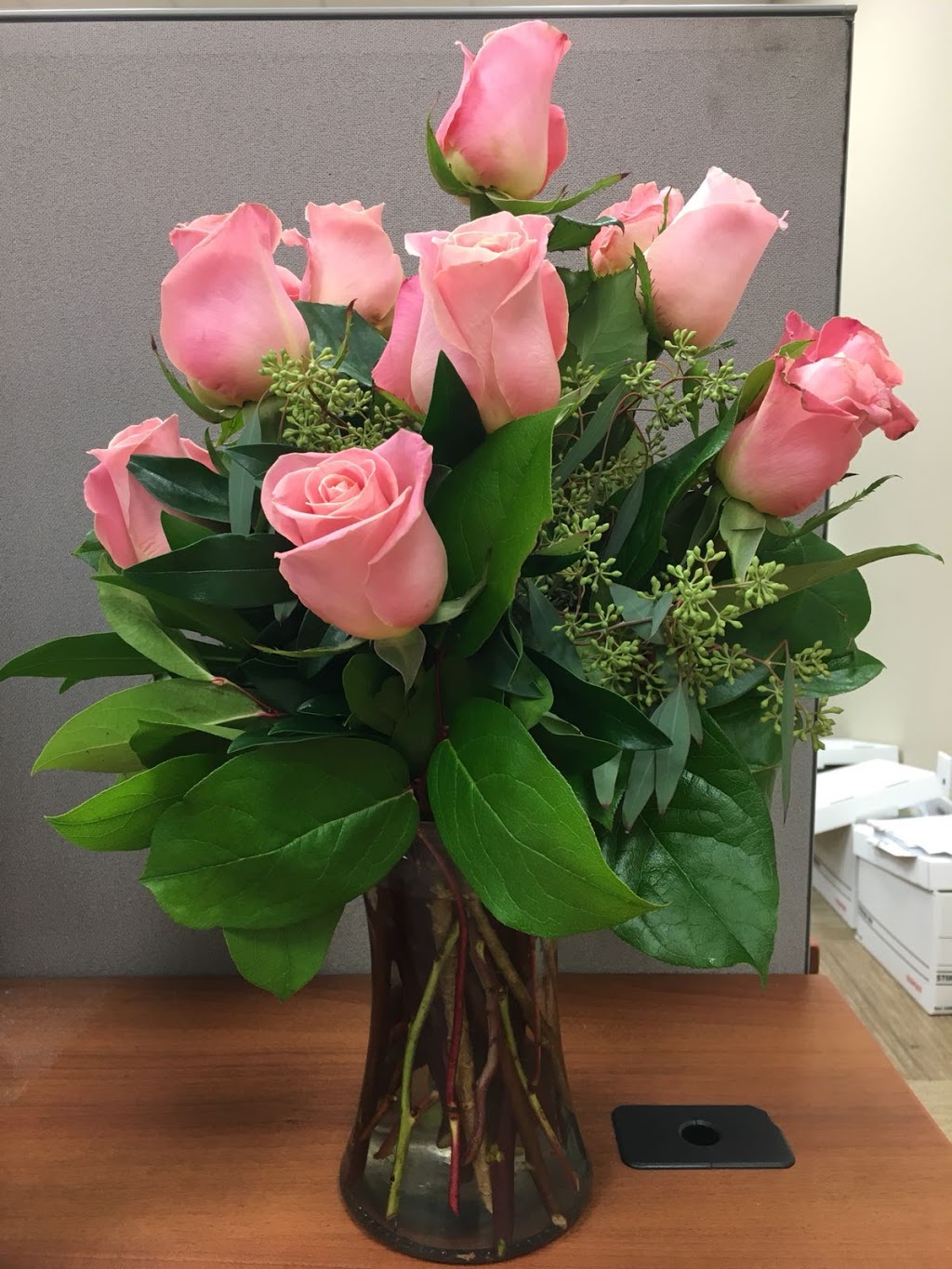 Deer Valley Florist | 1221 Canyon Meadows Dr SE #230, Calgary, AB T2J 6G2, Canada | Phone: (403) 278-0214