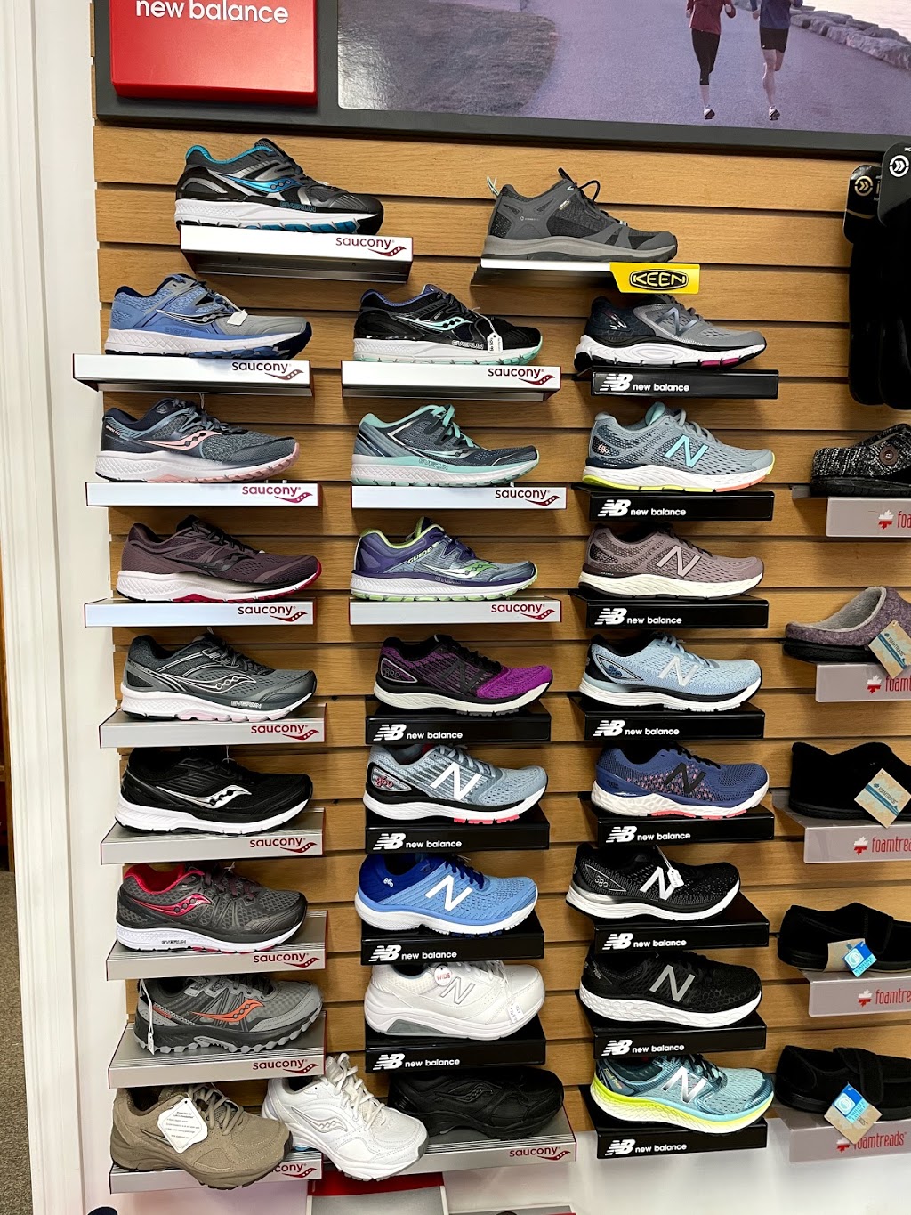 The Shoe Tree Meaford | 334 S Sykes St, Meaford, ON N4L 1X1, Canada | Phone: (519) 538-3070