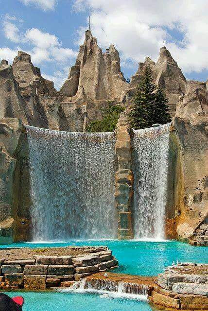 Canadas Wonderland | 1 Canadas Wonderland Drive, Vaughan, ON L6A 1S6, Canada | Phone: (905) 832-7000