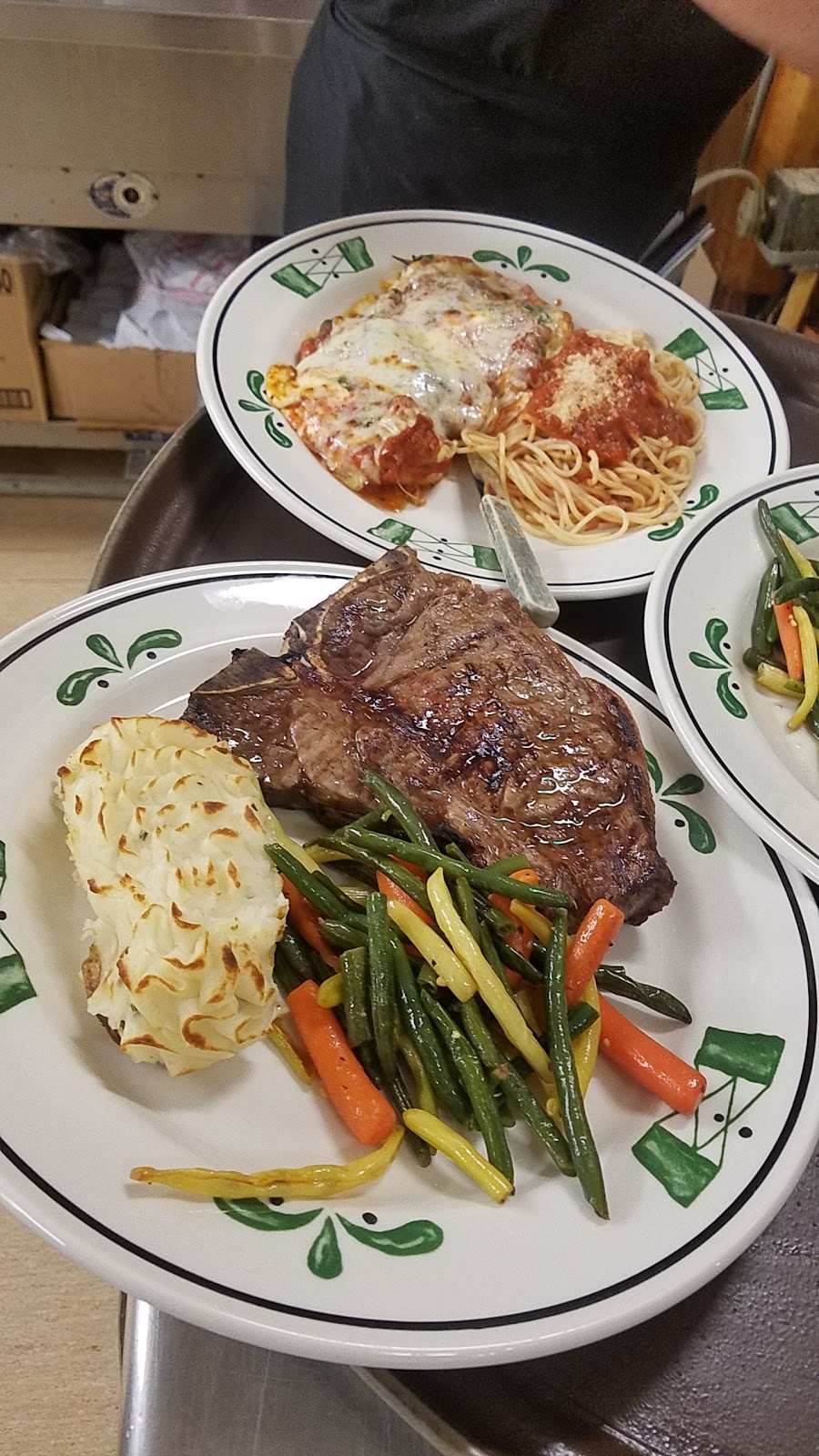 Colony Restaurant | 876 Main Rd, Irving, NY 14081, USA | Phone: (716) 934-4826