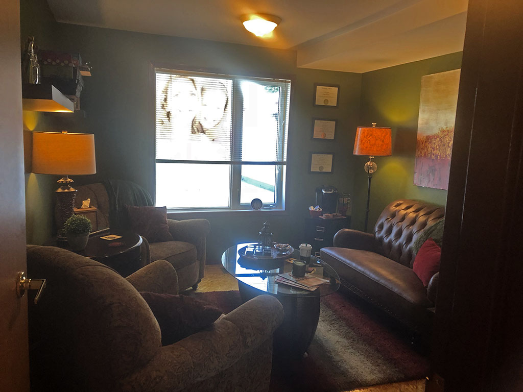 Joy Koczka Therapy | 561 St Annes Rd Unit #1, Winnipeg, MB R2M 3G5, Canada | Phone: (204) 229-5488