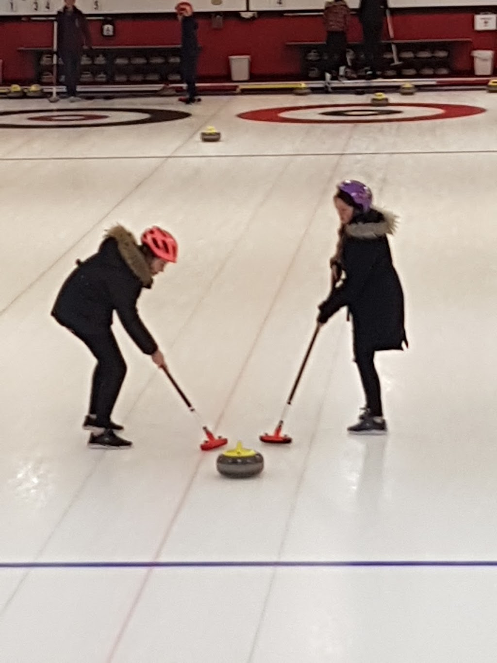 St Thomas Curling Club | 38 Parkside Dr, St Thomas, ON N5R 3T9, Canada | Phone: (519) 631-1770