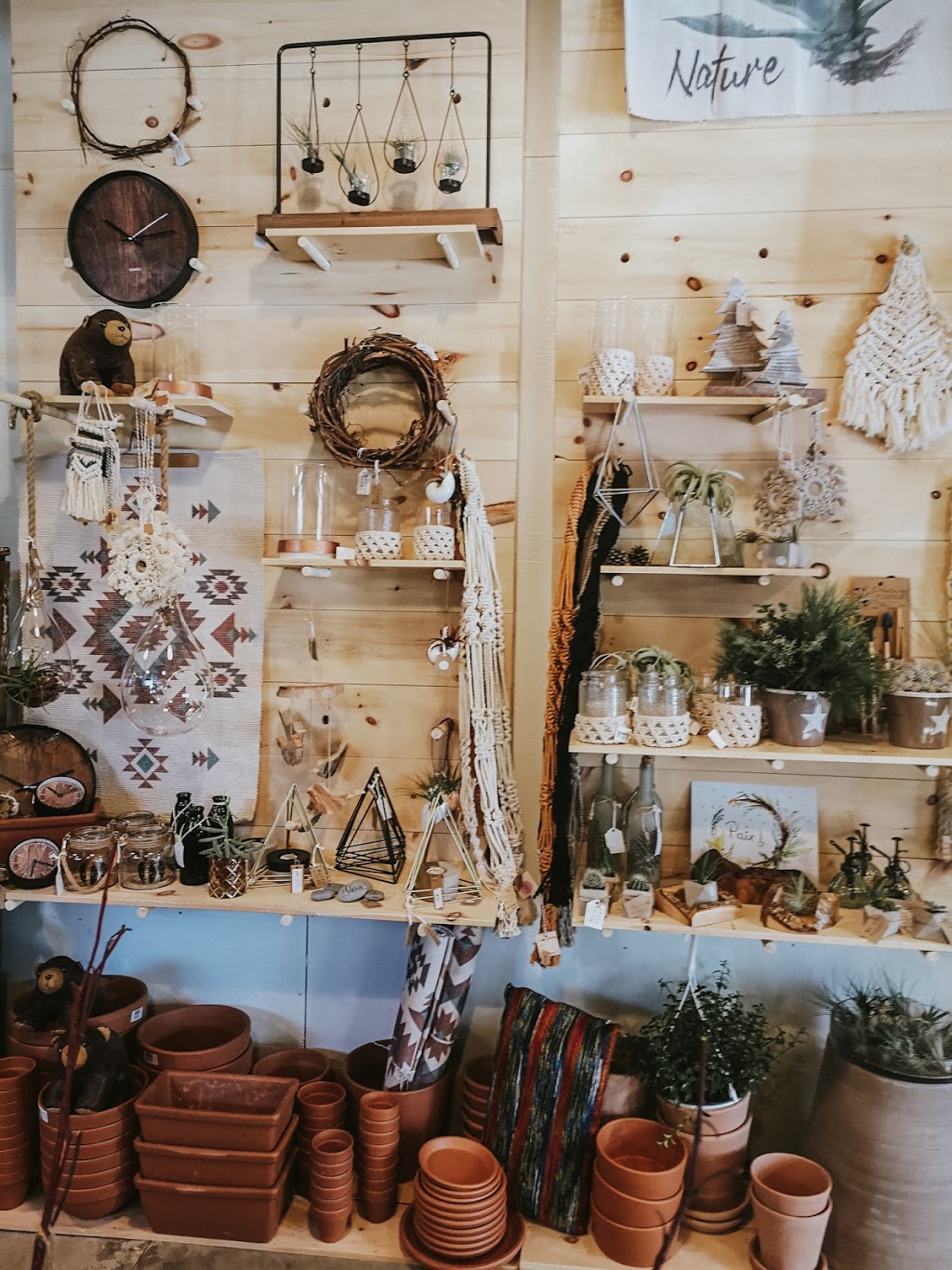 Maison Forêt | 1413 Rue de la Sapinière, Val-David, QC J0T 2N0, Canada | Phone: (438) 868-9801