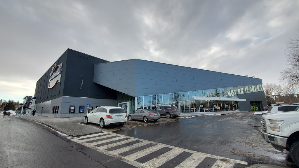 Landmark Cinemas 5 Calgary Market Mall | 3412 49 St NW Unit 150, Calgary, AB T3A 2Y9, Canada | Phone: (587) 534-0835