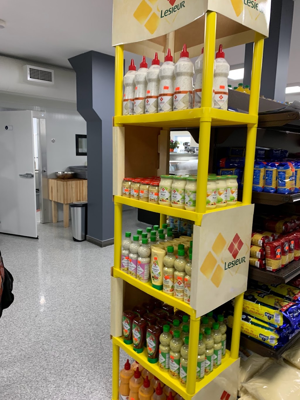 OUCCI PRÊT À MANGER | 1301 Rue Notre-Dame, Repentigny, QC J5Y 3Z3, Canada | Phone: (450) 704-0856