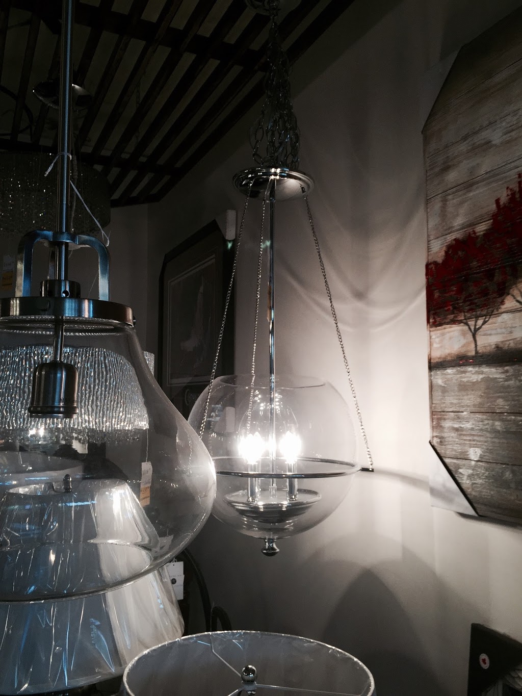 Colour ‘n Light Muskoka - Gravenhurst | 545 Muskoka Rd N, Gravenhurst, ON P1P 1E7, Canada | Phone: (705) 687-7956