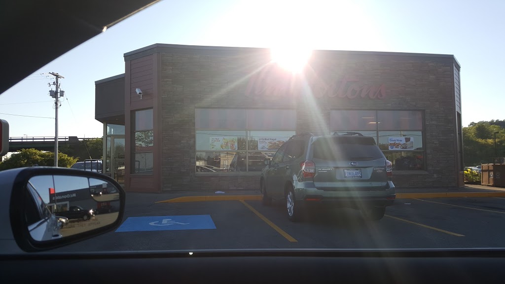 Tim Hortons | 7 Cole Dr, Windsor, NS B0N 2T0, Canada | Phone: (902) 798-0767