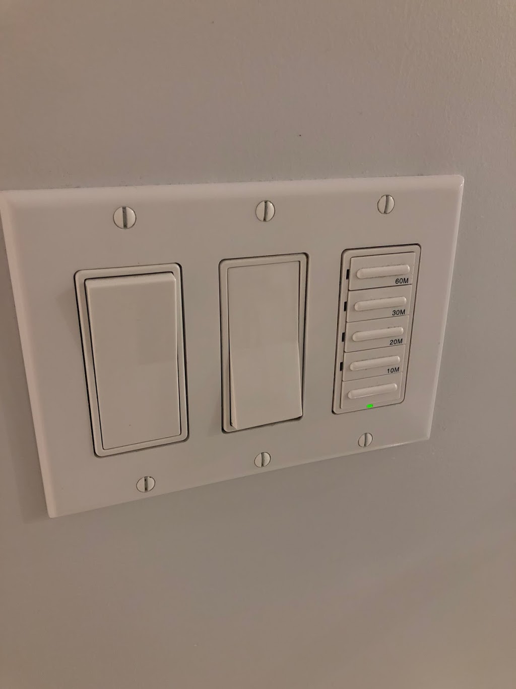 FN Electrical Service | 34 Wintergreen Rd, Toronto, ON M3M 2J2, Canada | Phone: (416) 671-3049