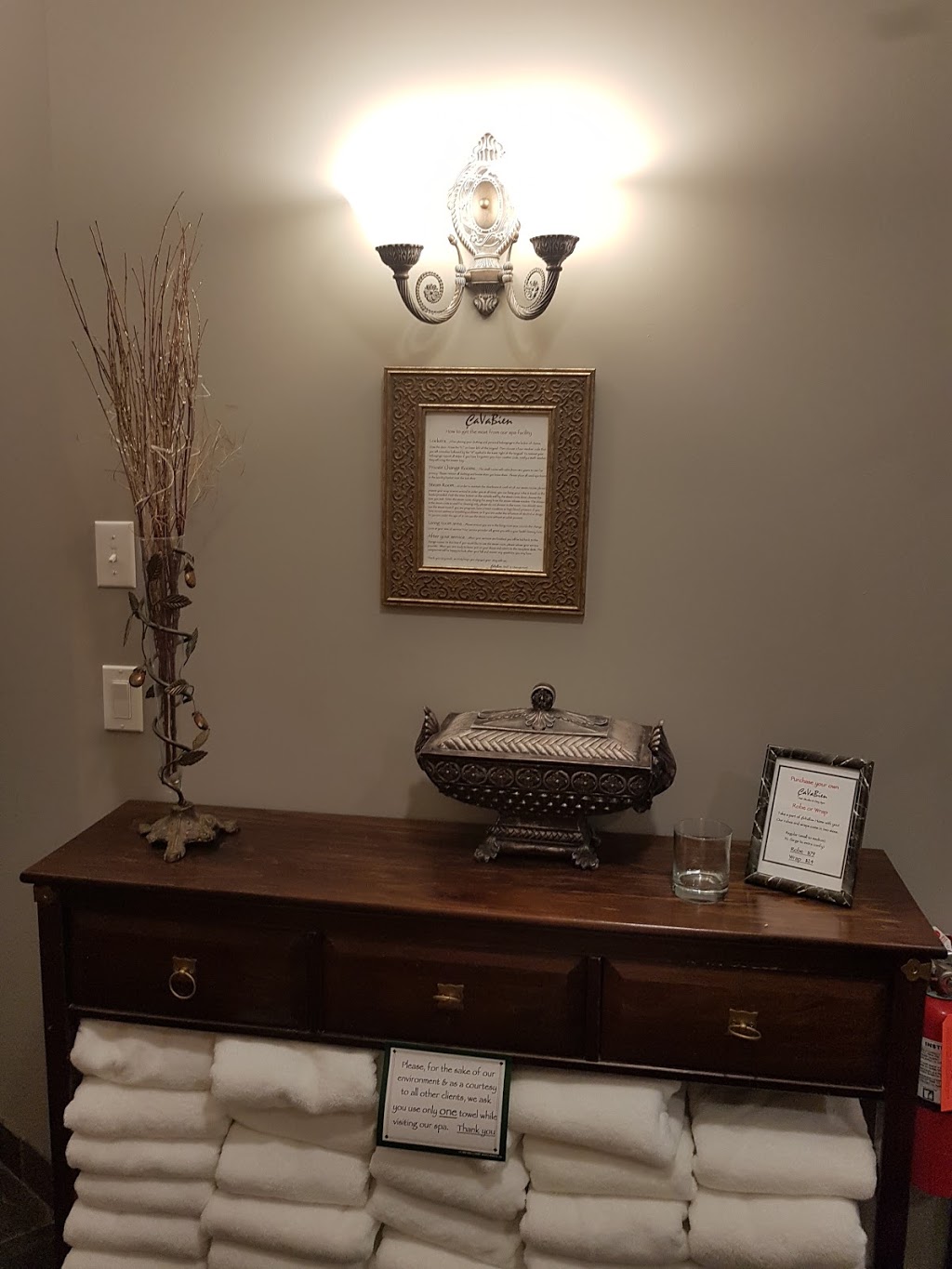 ÇaVaBien Hair Studio & Day Spa Ltd. | 2049 42 Ave SW, Calgary, AB T2T 2M8, Canada | Phone: (403) 287-7009