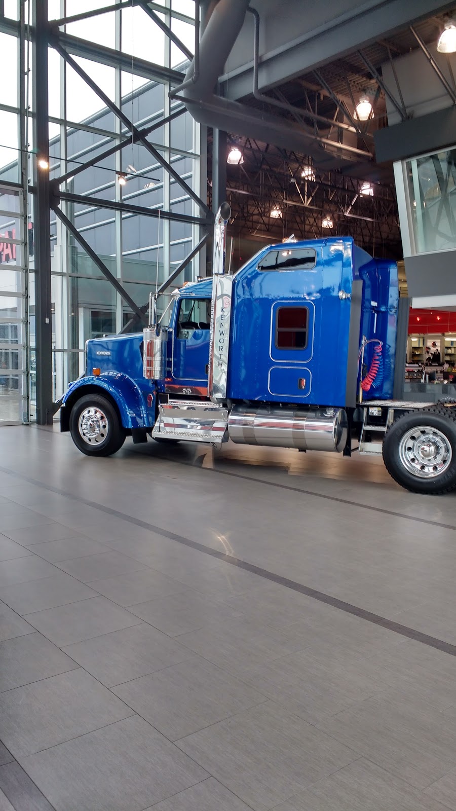 Edmonton Kenworth Ltd. (Leduc) | 8202 42 St, Leduc, AB T9E 8M6, Canada | Phone: (780) 612-9855