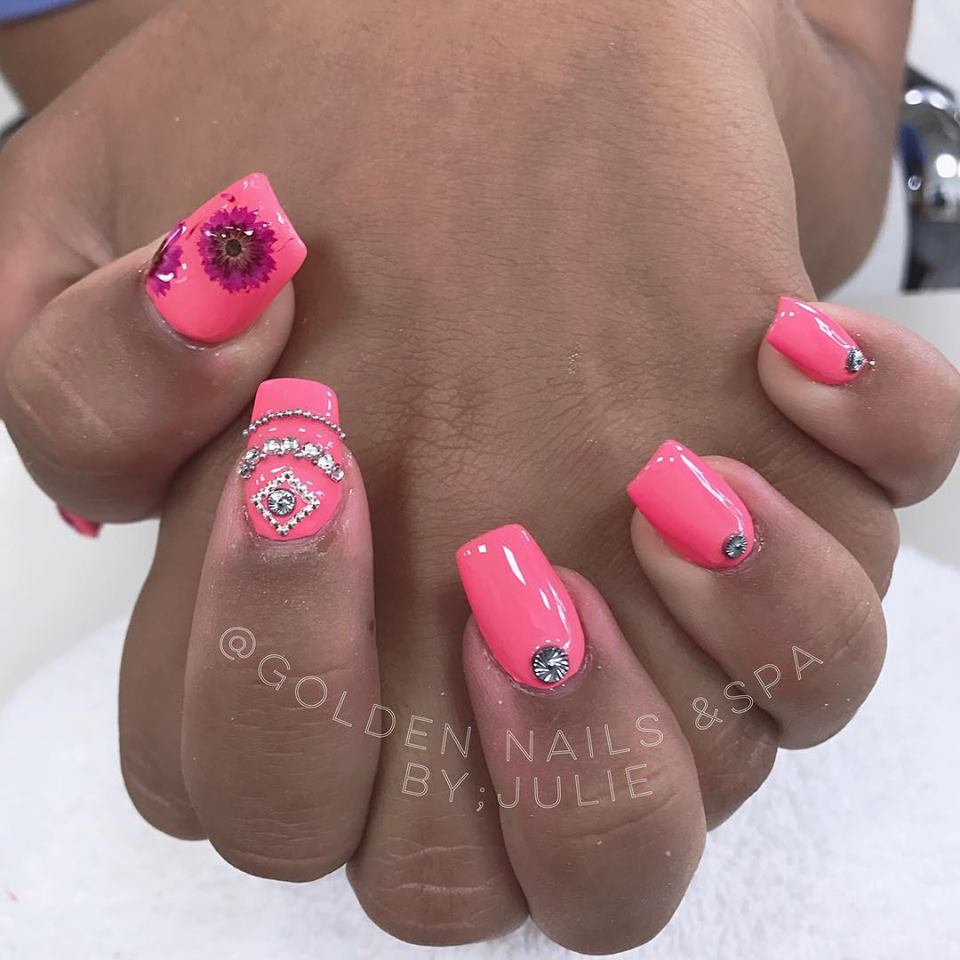 Golden Nails & Spa | 825 Saginaw Pkwy Unit 3, Cambridge, ON N1T 0E2, Canada | Phone: (519) 624-8203