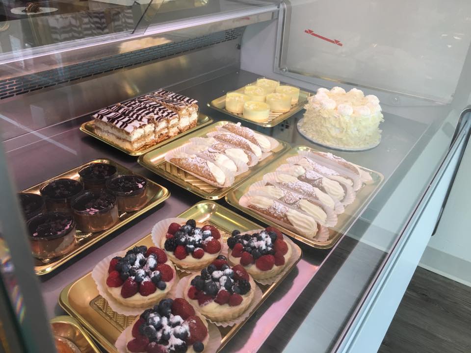 La Ptite Gâterie du coin | 283 Boulevard Larochelle, Repentigny, QC J6A 1L2, Canada | Phone: (450) 585-1005
