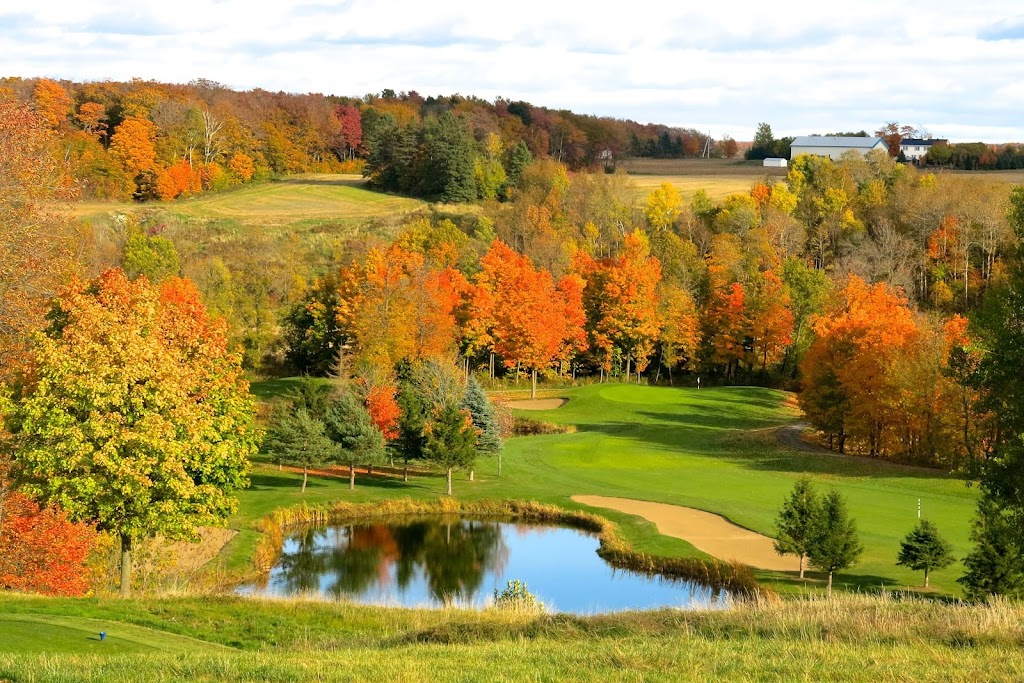 Club De Golf St-Michel-Des-Saints | 220 Chem. du Mont-Trinité, Saint-Michel-des-Saints, QC J0K 3B0, Canada | Phone: (450) 833-5050