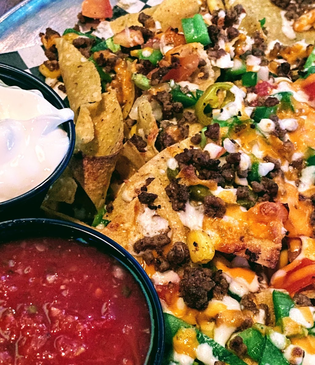 Kullys Original Sports Bar | 223 St Paul St, St. Catharines, ON L2R 3M2, Canada | Phone: (905) 684-1771