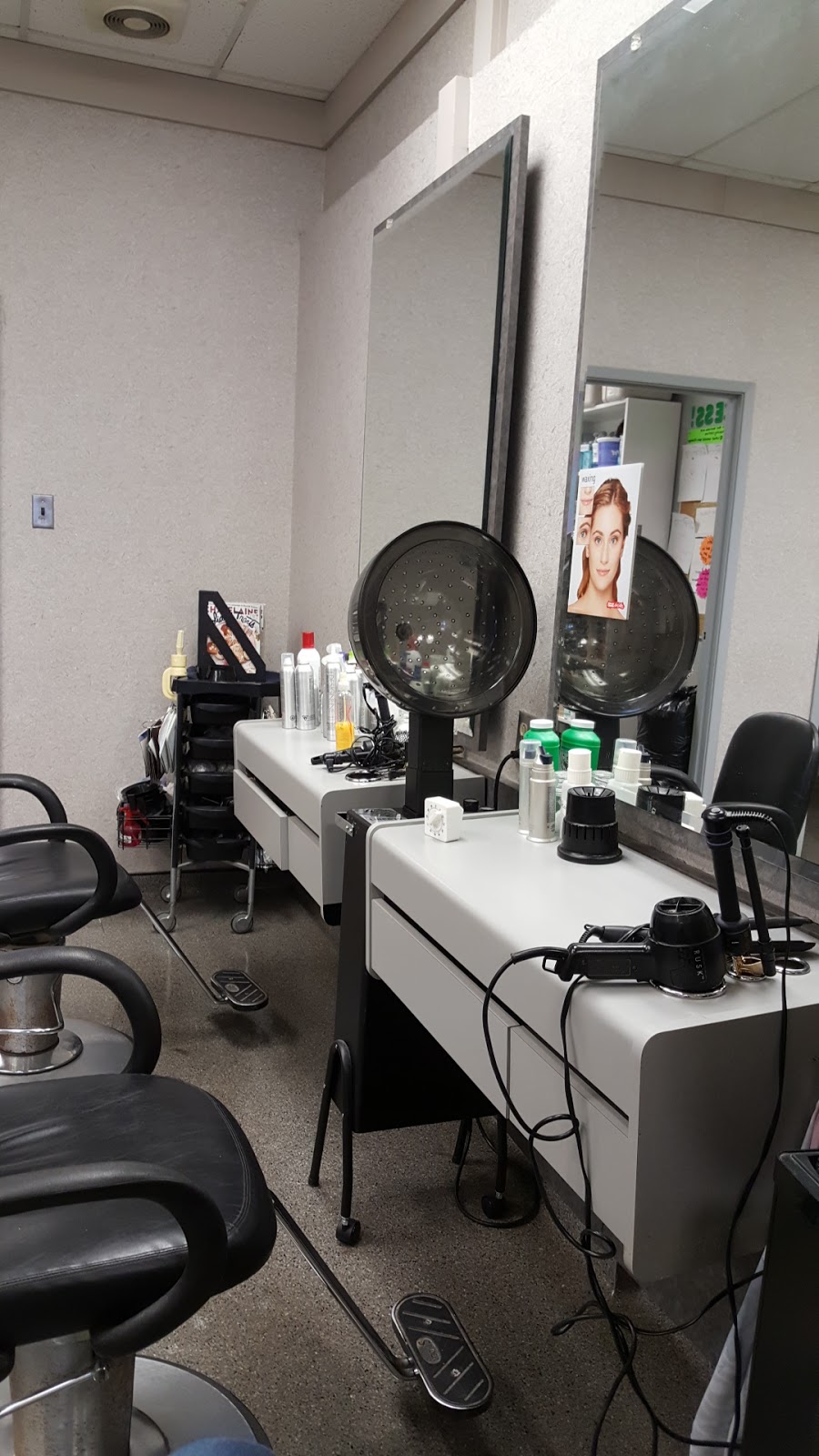 First Choice Haircutters | 851 Fischer-Hallman Rd, Kitchener, ON N2M 5N8, Canada | Phone: (519) 744-2766