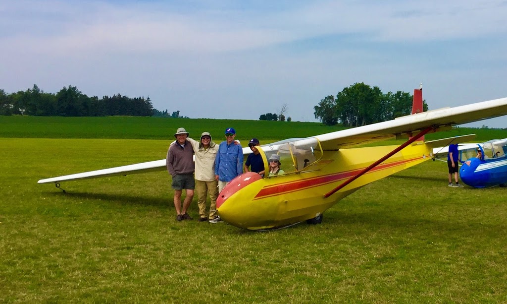 York Soaring Association | 7296 5th Line, Belwood, ON N0B 1J0, Canada | Phone: (519) 848-3621