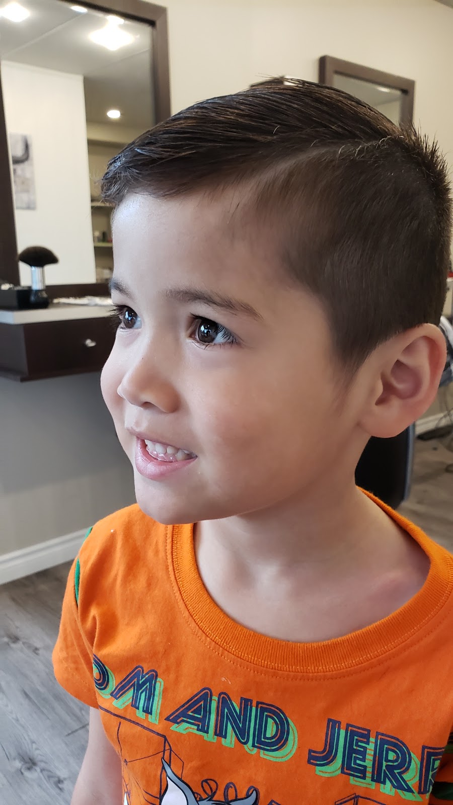 ACE Barber Shop Barbier | 135-A Rue Principale, Gatineau, QC J9H 3M6, Canada | Phone: (819) 319-5955