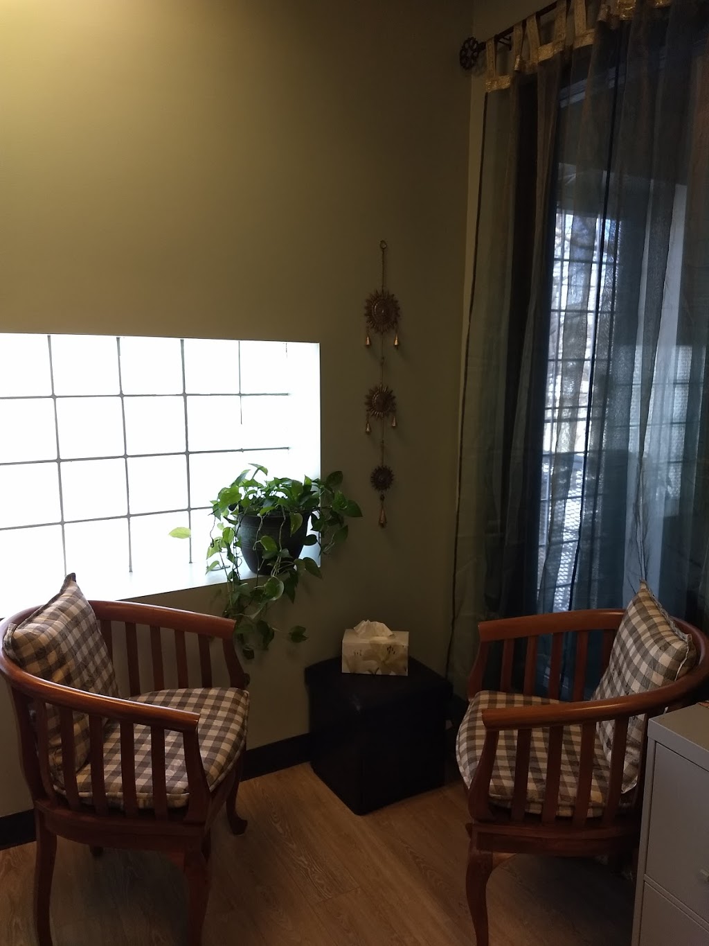 Amiraj Healing | 1530 9 Ave SE, Calgary, AB T2G 0T7, Canada | Phone: (403) 402-8276