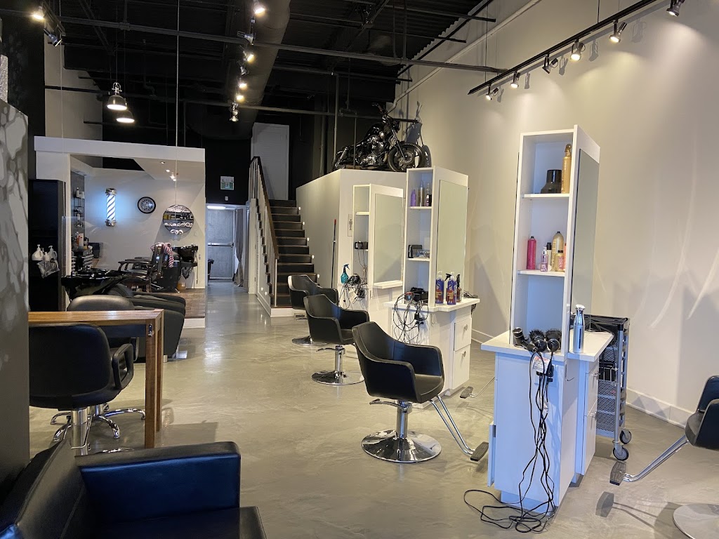 Urbanik Coiffure | 67 Mnt Gagnon, Bois-des-Filion, QC J6Z 4H3, Canada | Phone: (450) 965-4088